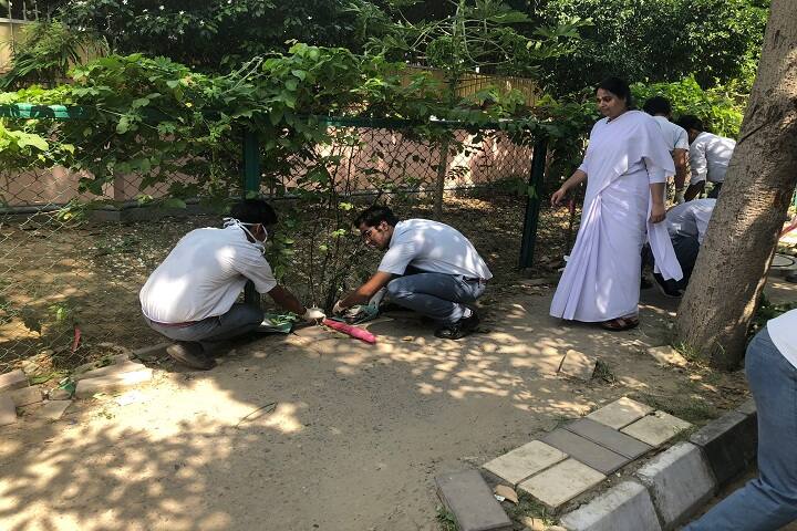 Amrita Vidyalayam-Swachhatha Ki Seva