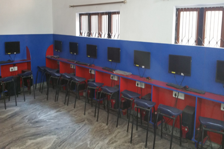 Maharishi Public Senior Secondary School-IT Lab