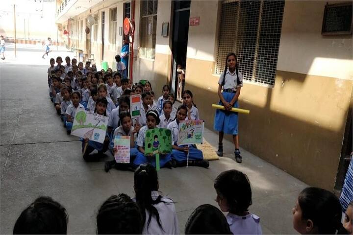 Arwachin Bharti Bhavan Senior Secondary School-SWACHTA PAKHWADA