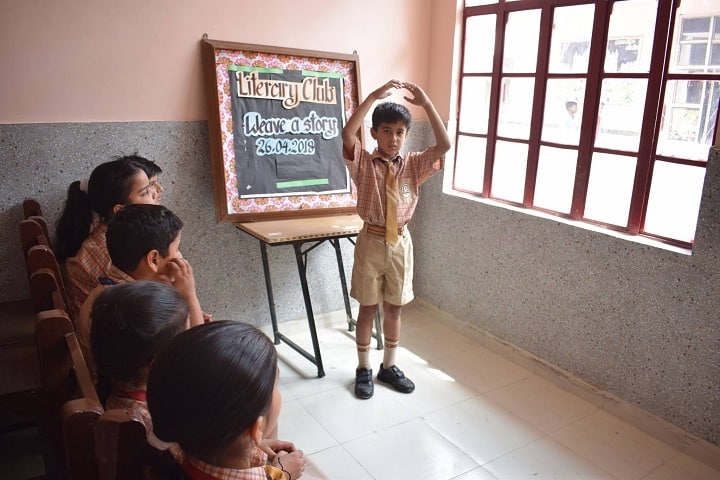 Bal Mandir Senior Secondary School-Club