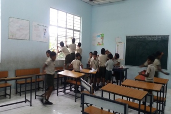 R G T Public School-Classroom