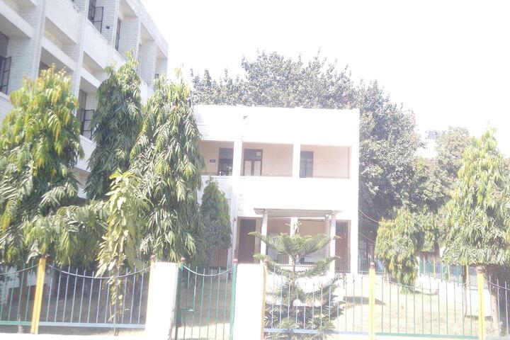 Bala Pritam Guru Harkishan International Public School-Entrance