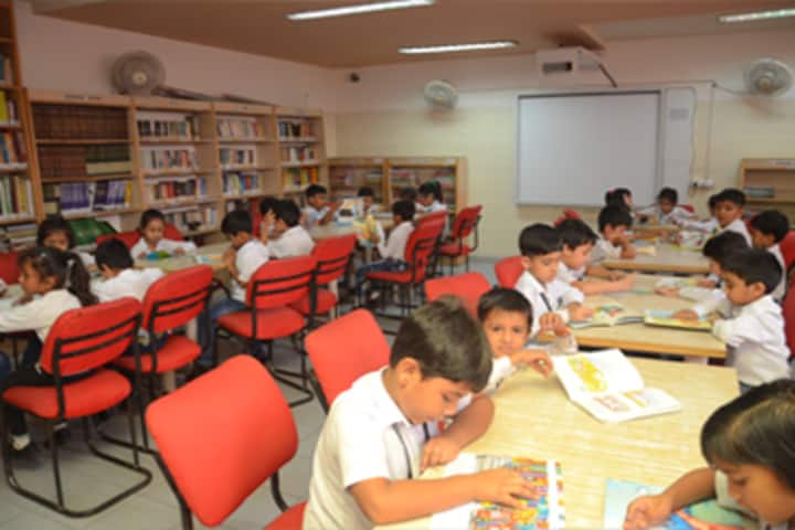 Bhatnagar International School-Library