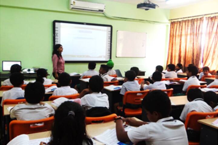 Bhatnagar International School-Smart Classroom