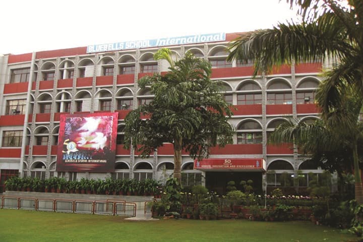 Blue Bells School International-Campus