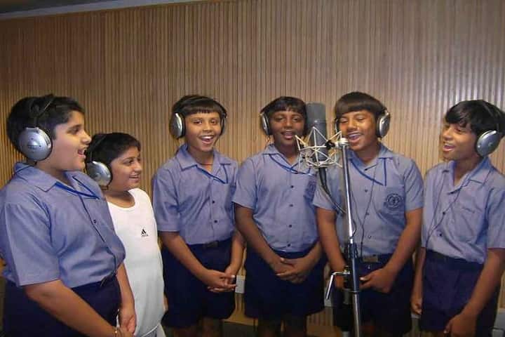 Blue Bells School International-Singing