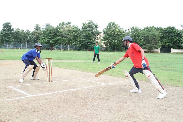 Little Angels School-Cricket