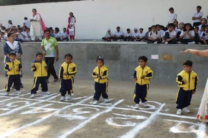 Columbia Foundation Senior Secondary School Vikas Puri-Running Race