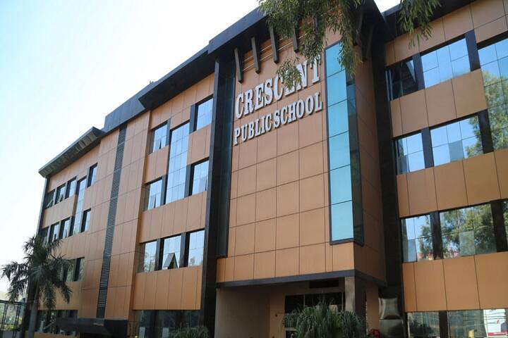 Crescent Public School-School View
