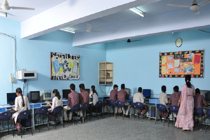 D A V Public School-Computer lab