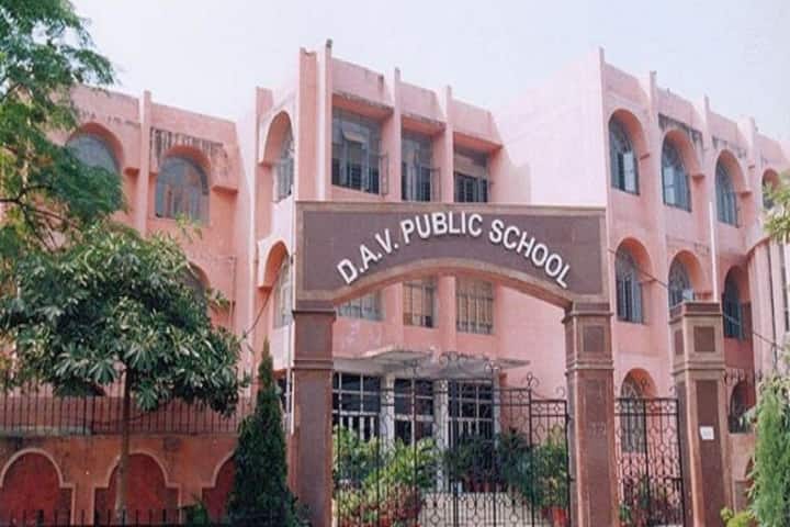 D A V Public School-Campus