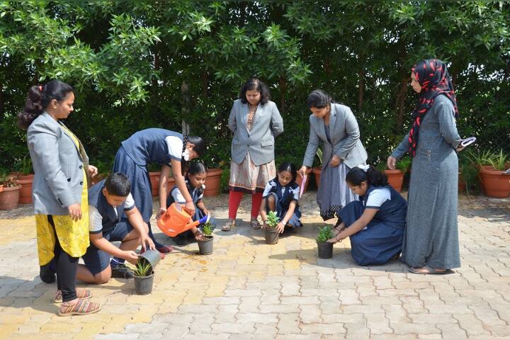 Banajawad English Medium PrePrimary And Primary School, Athani