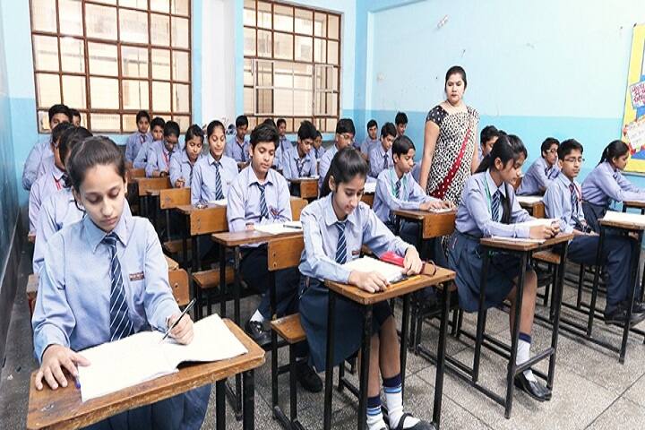 Decent Public School-Class