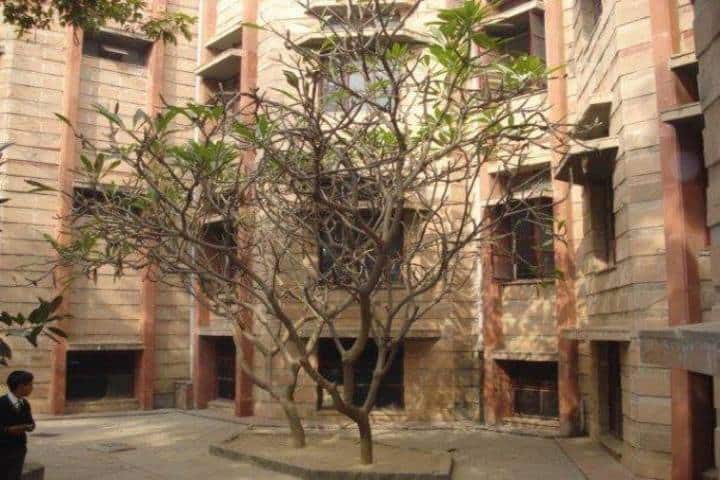 Delhi Police Public School- School Campus
