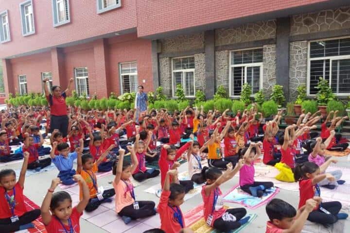 Dev Samaj Modern School-Yoga