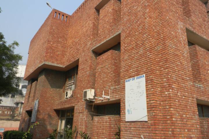 Dr APJ Abdul Kalam Cantonment Board Senior Secondary School-School Building