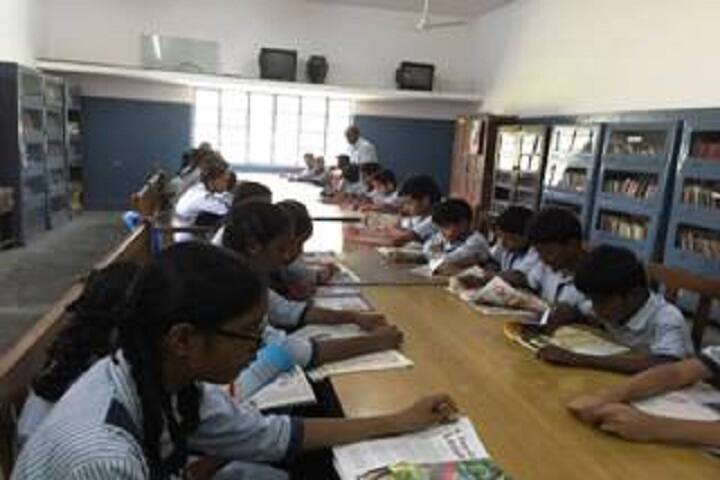Delhi Tamil Education Association Senior Secondry School- Library