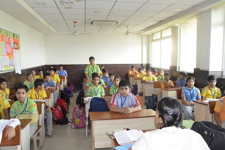 G D Goenka Public School-classroom1