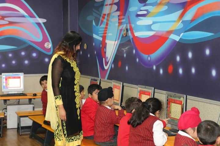 G D Goenka Public School-Computer Lab
