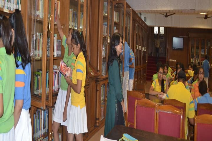 G D Goenka Public School-Library