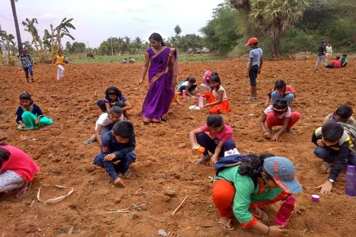 P E S Public School-Field Trip