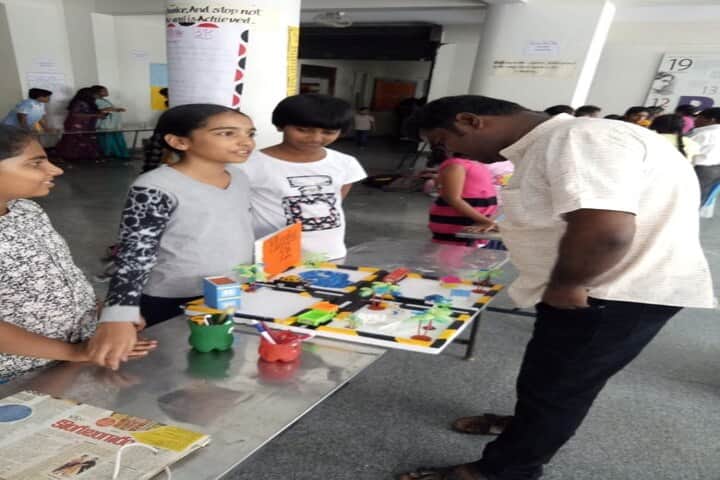 P E S Public School-Science Fair