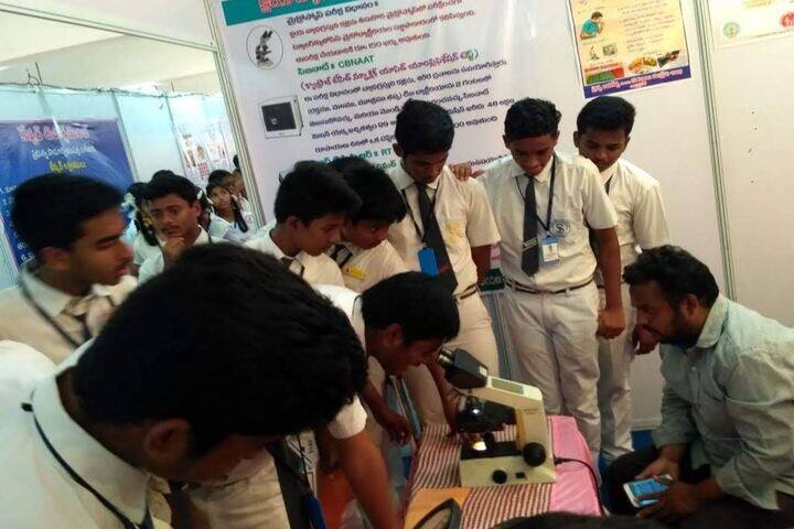 Saranya Concept School-Biology Lab