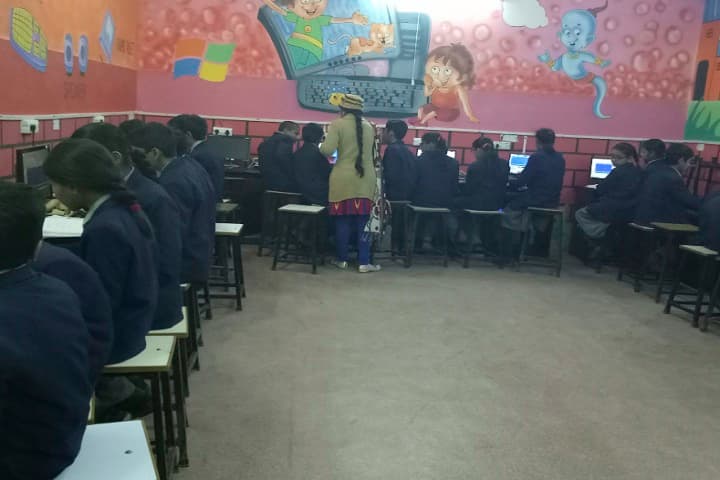 Hari Krishna Public School-Computer Lab