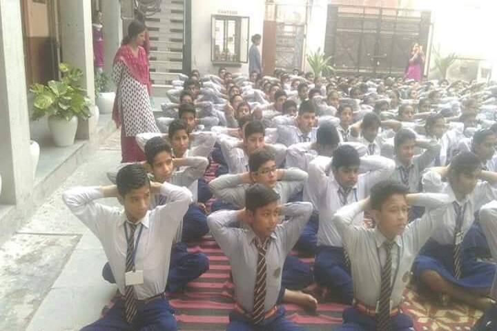 Hari Krishna Public School-Yoga