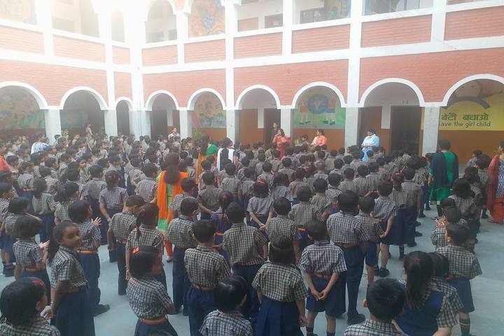 Hari Krishna Public School-Assembly