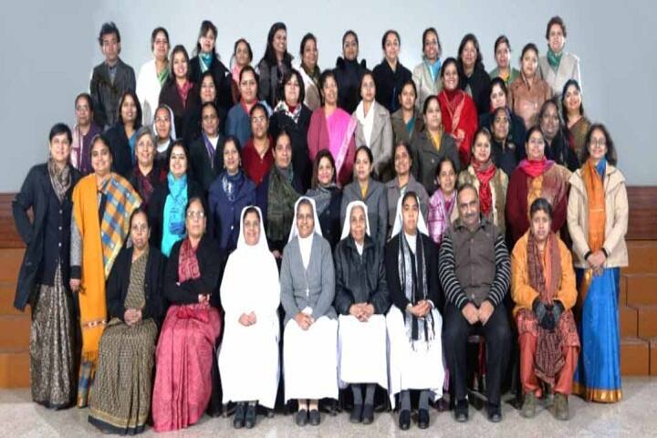 Holy Child Auxilium School-Staff
