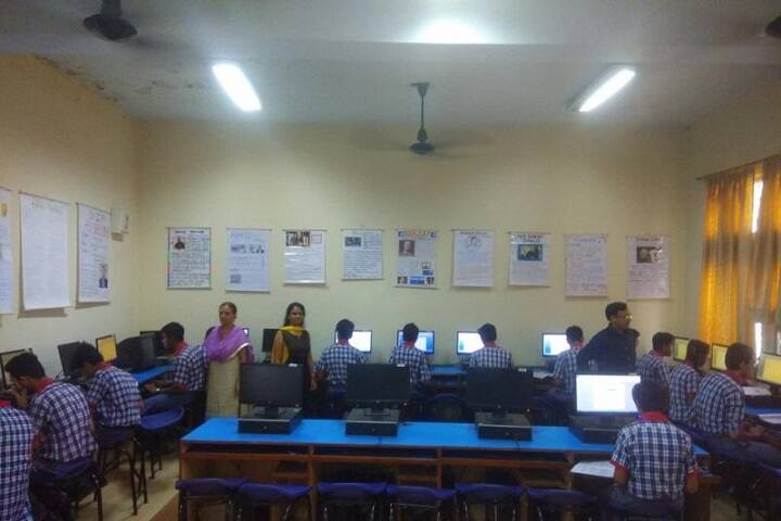 Kendriya Vidyalaya-Computer-Lab