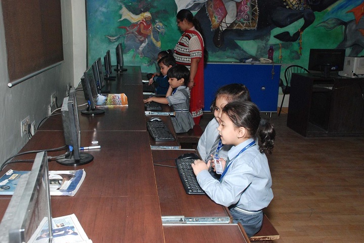 Lilawati Vidya Mandir Senior Secondary School-Computer Lab