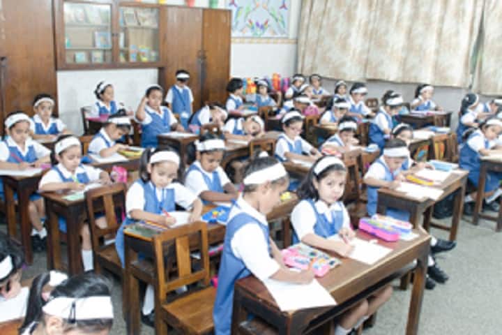 Mater Dei School-Classroom