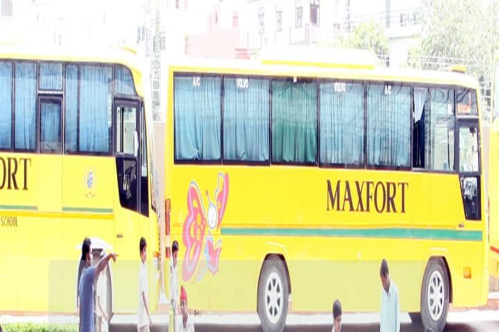 Maxfort School-Transport