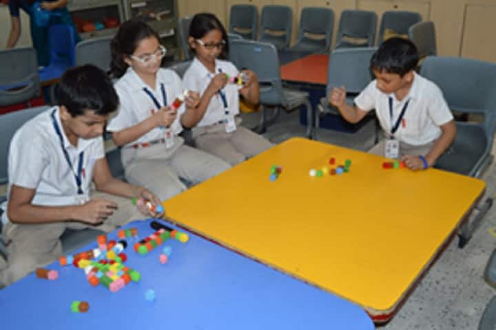 Maxfort School-Laboratory mathematics