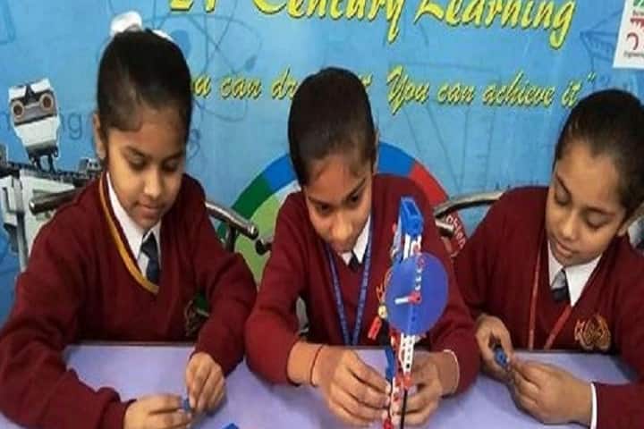 Modern Child Public School-Science Exhibitions