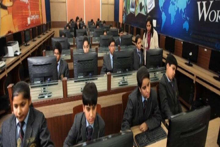 Modern Public School-Computer Lab
