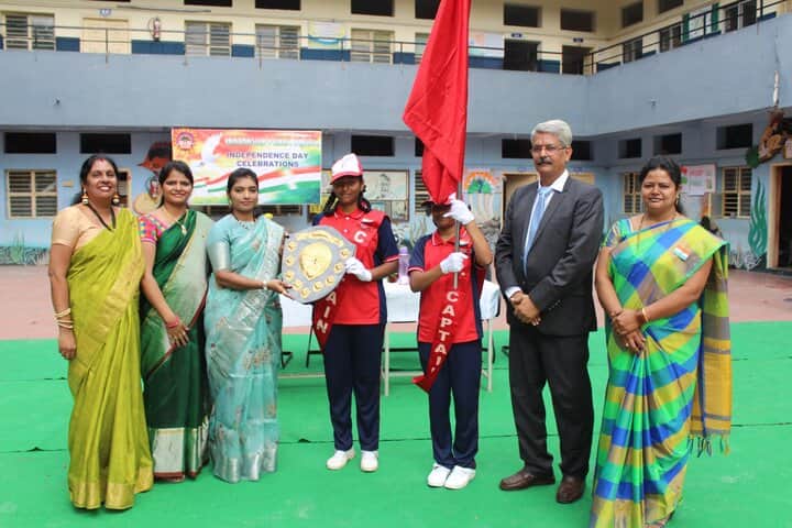 Takshasila Public School-Prize Distribution