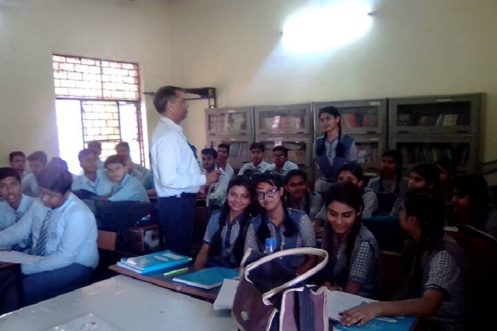 Nathu Ram Convent School-Library