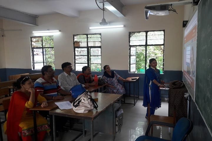 Navyug School-Smart-Classroom