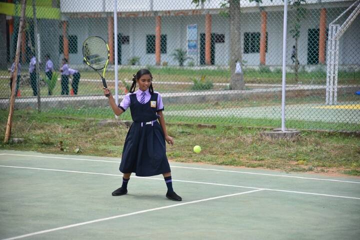 Tilford School-Badminton