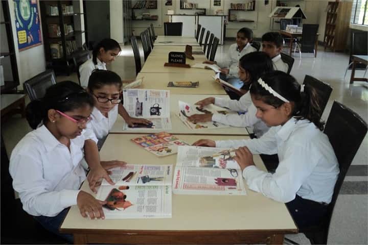New Era Public School-Library