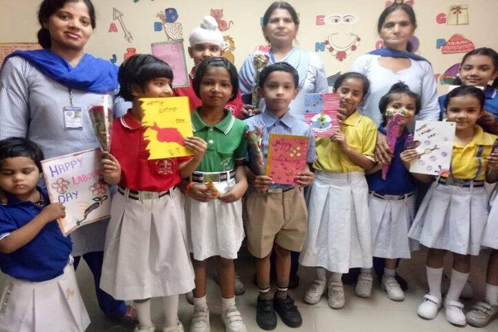 New Shalimar Public School-Art and Craft