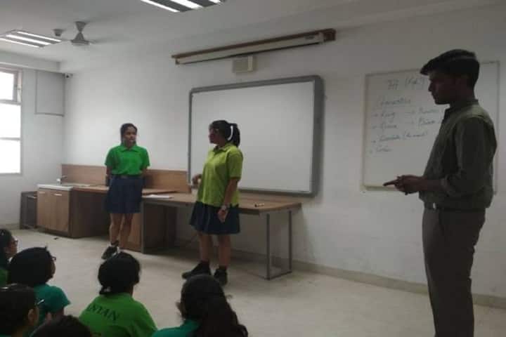 Nirmal Bhartia School-Classroom