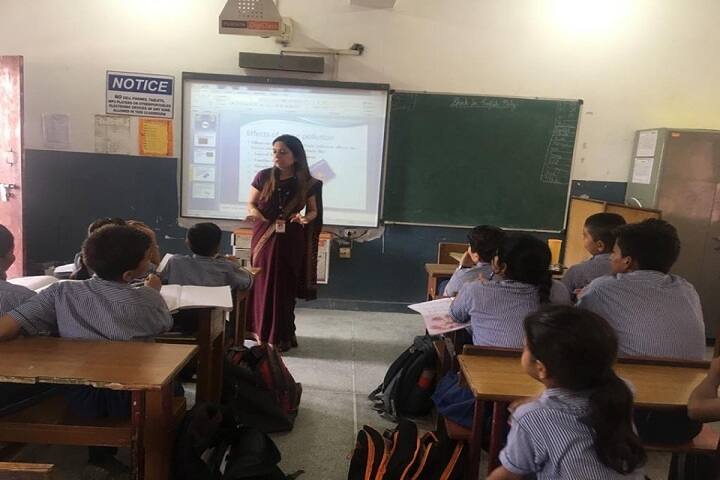 North Delhi Public School-Digital classrooms