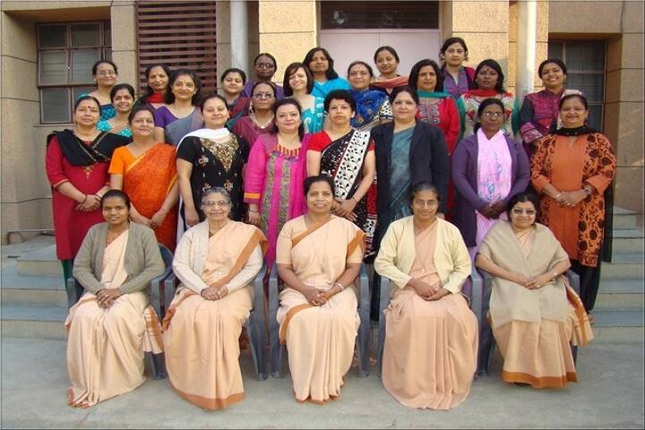 Notre Dame School-Faculty