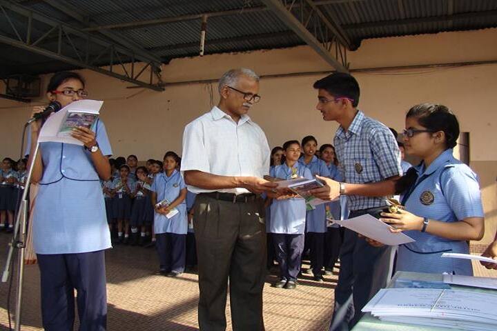 Notre Dame School-Presentation party