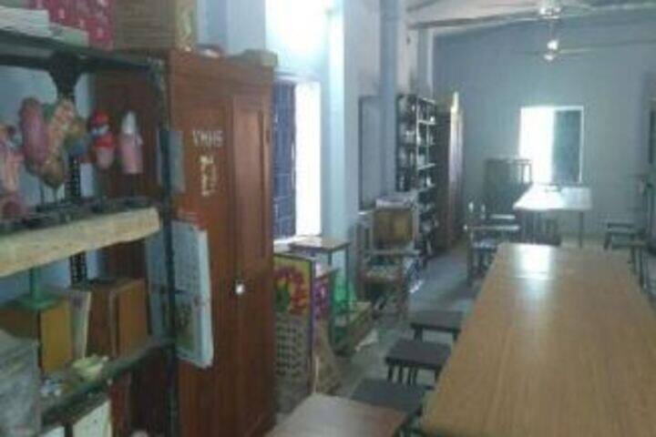 Vidya Mandir English Medium High School-Biology Lab