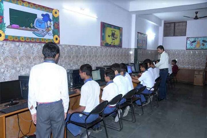 Ratan Jee Modern School-Computer Lab